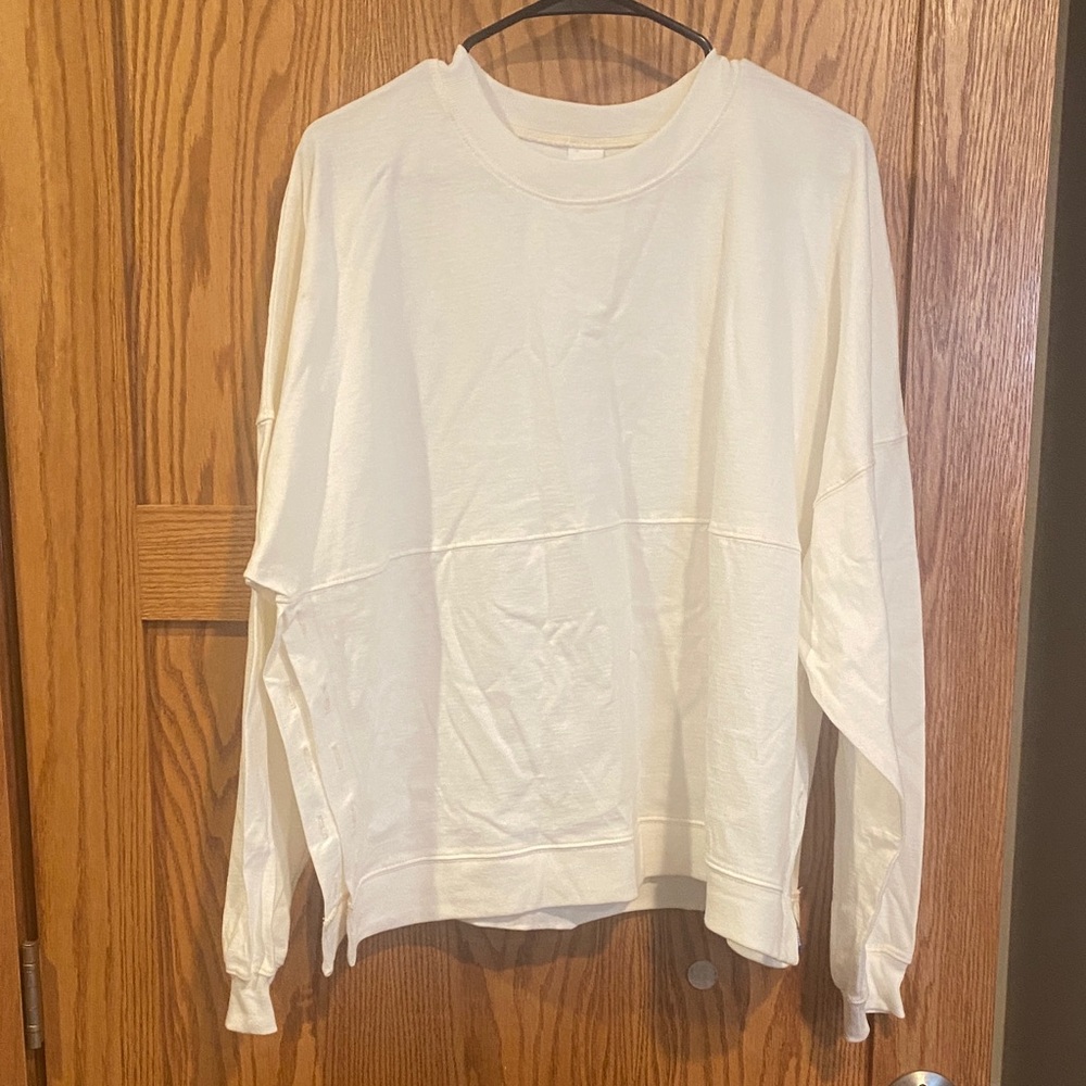 Spirit Jersey Cream Long Sleeve Shirt Size XL NWOT